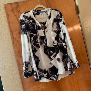 Simply Vera Wang Floral Blouse